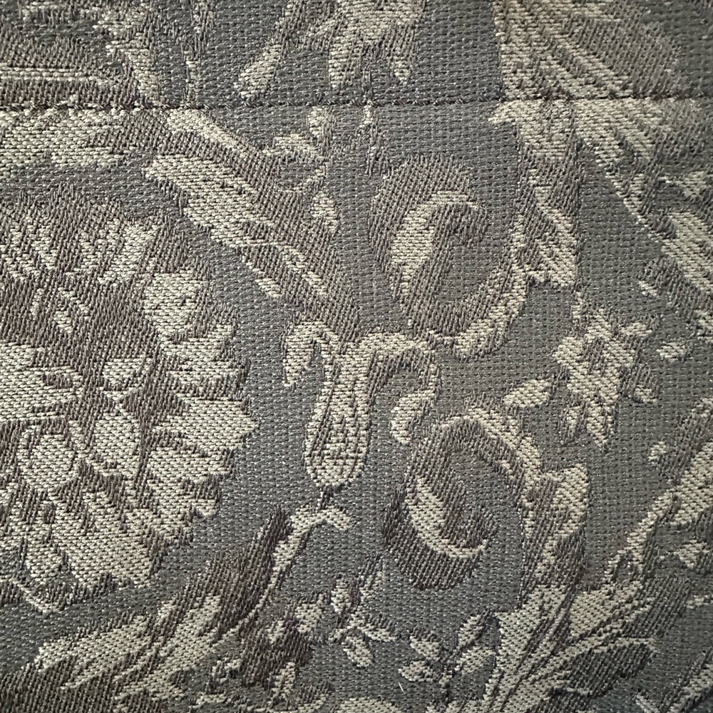 Versace Gray Floral Patterned Fabric - Picture 4 of 11